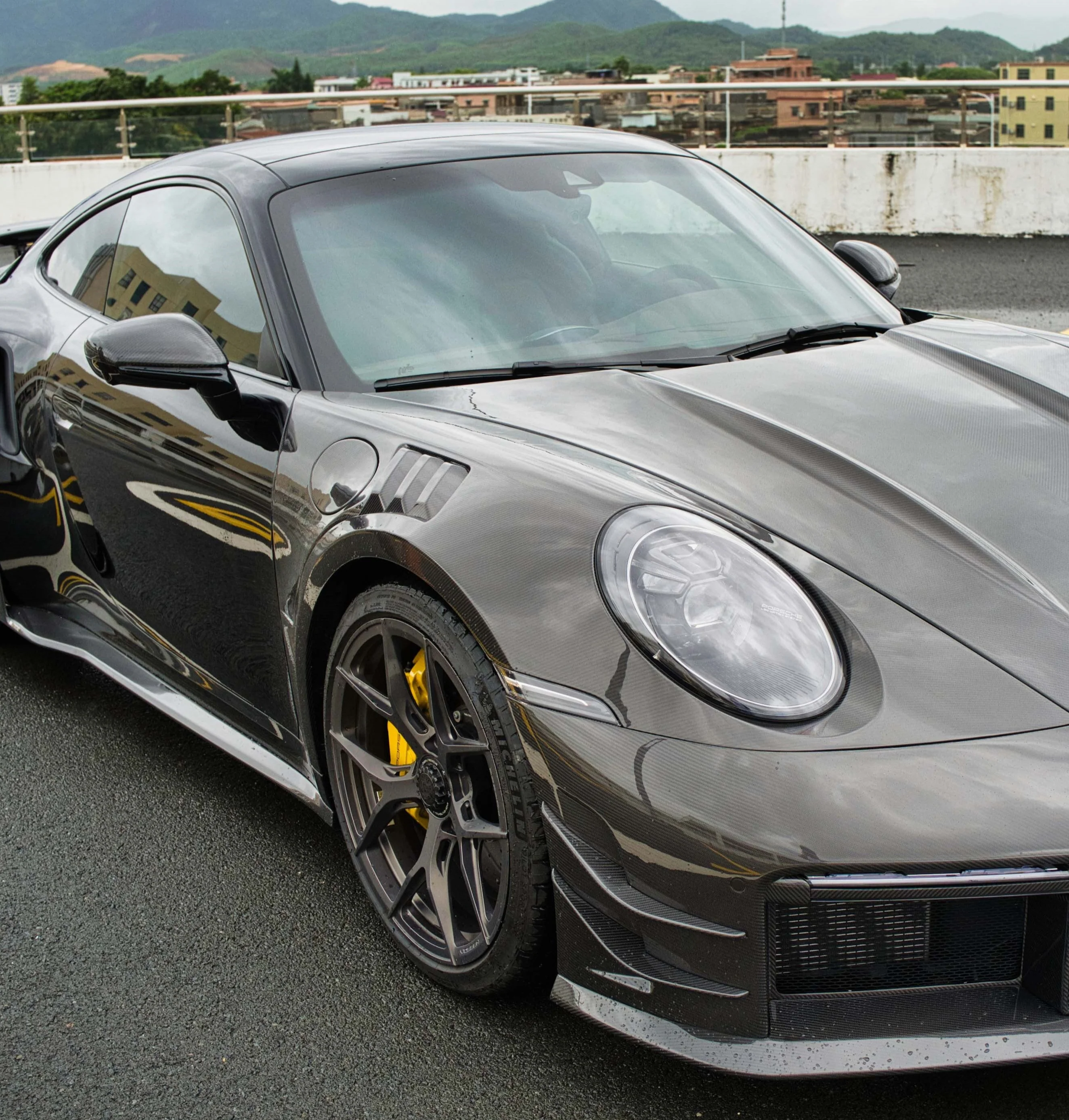 Ventus Veloce Front Fenders for Porsche 911 992.1 Turbo/Turbo S 2020-2025 Carbon Fiber