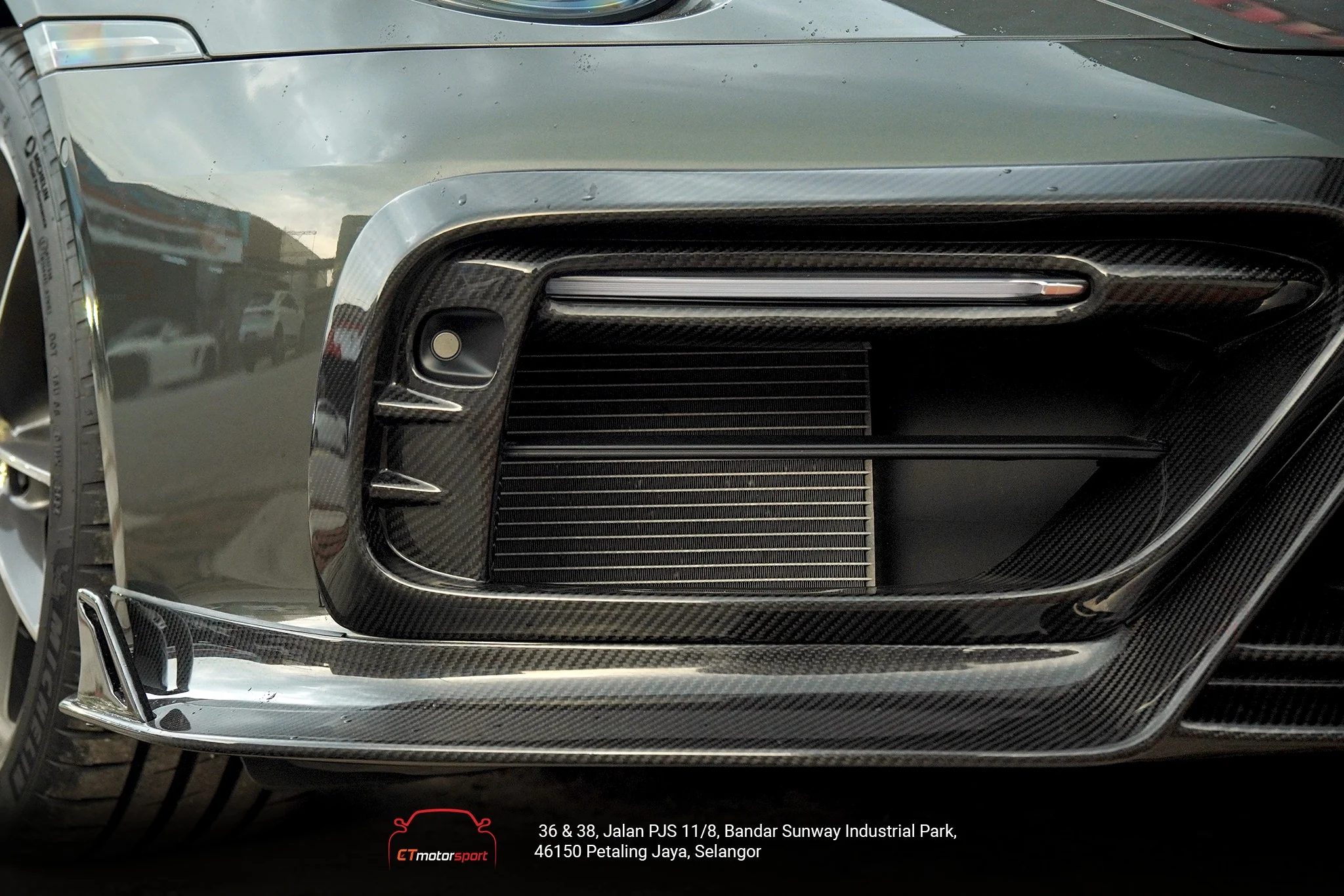 CMST Tuning Upper Valences for Porsche 992 992.1 Carrera Base/Targa 4S/GTS Carbon Fiber/FRP